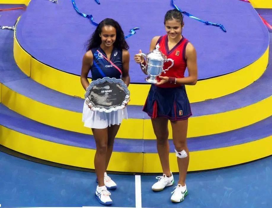 一位可以点 一位可以点