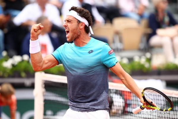 给泰山队带 给泰山队带